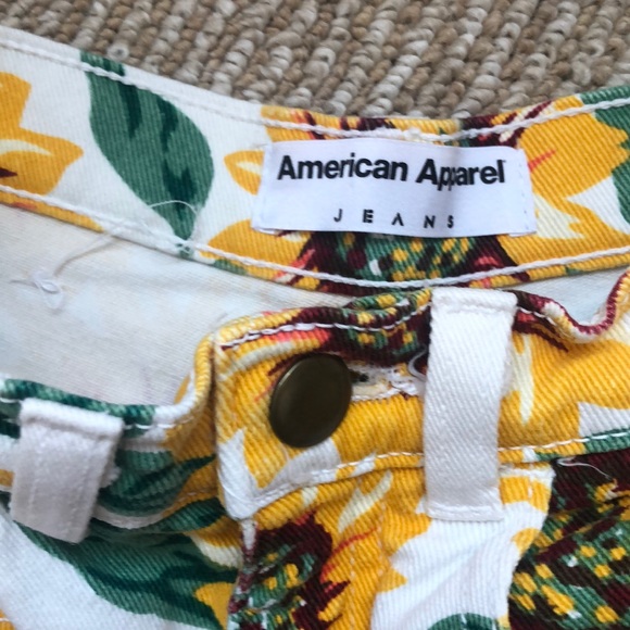 American Apparel Sunflower High Waisted Shorts - Picture 3 of 5